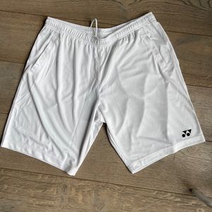 Men’s tennis Shorts - Yonex - size large in White